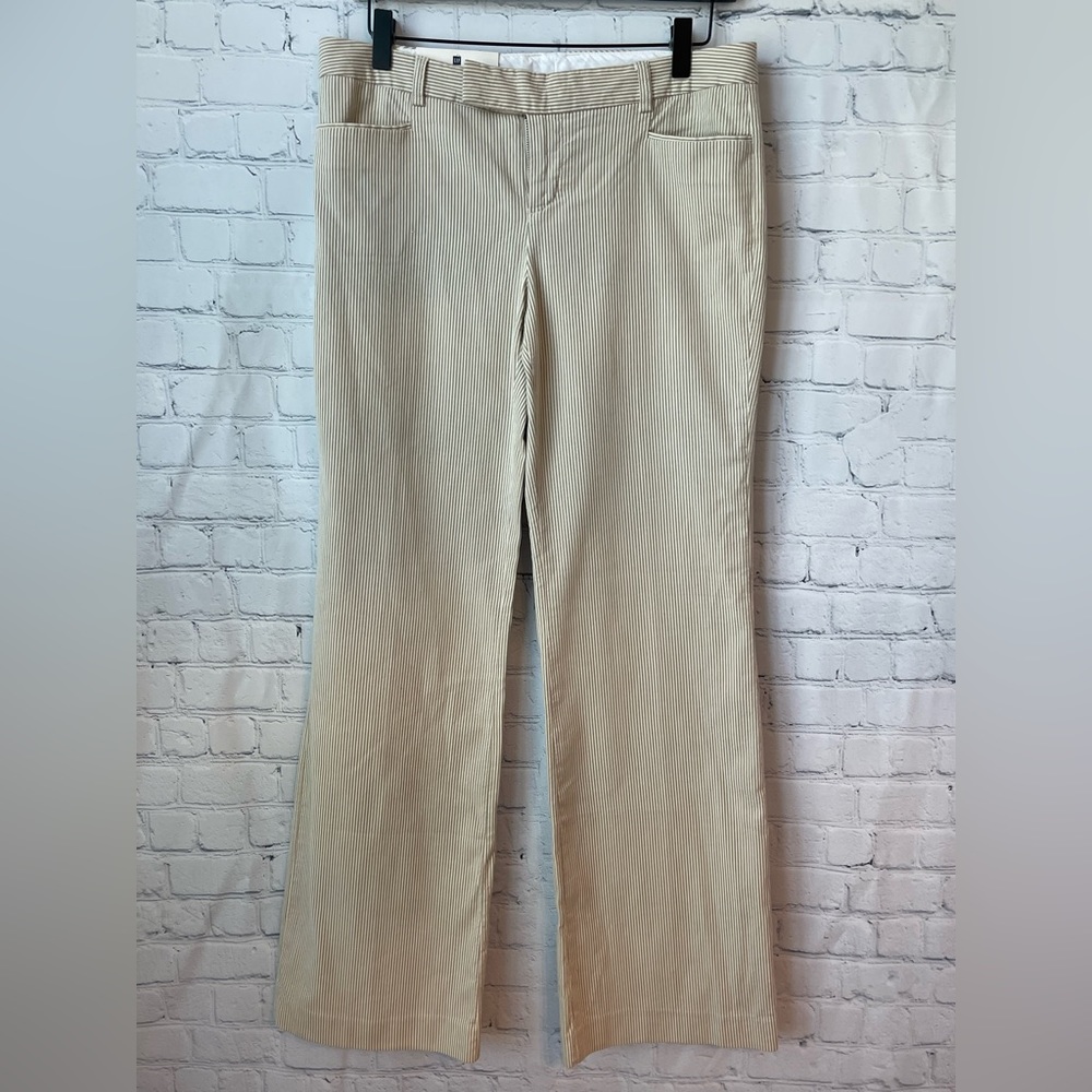 GAP original FLARE size 6 ivory gray striped